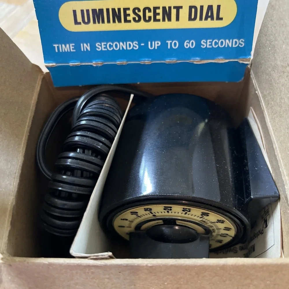 Mark-Time‎ Photographic Time Switch With Luminescent Dial - Vintage NOS